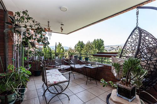 Departamento En Venta De 3 Dorm. En Las Condes