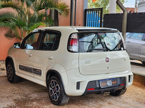 Fiat Uno 1.4 EVO SPORTING 8V FLEX 4P AUTOMATIZADO