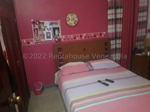 Imagen 7 de 24 de Gustavo Zavala Rentahouse 22-21779
