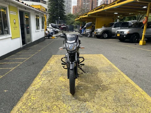 Bajaj Platino 125 2023