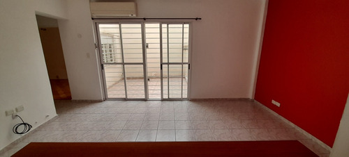 Imagen 7 de 14 de Departamento 3 Amb Con Dos Patios