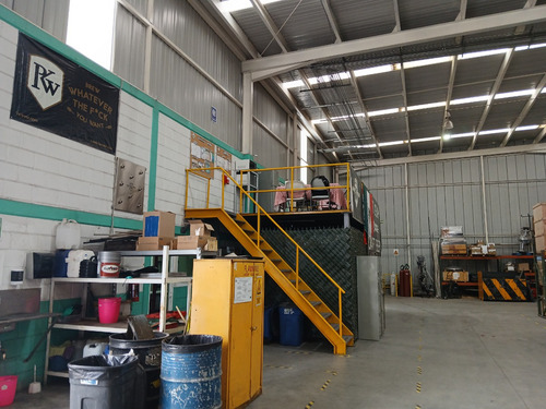 Nave Industrial En Renta 1,400 M2 Excelente Transf 85 Kvas. Manufactura Parque B. Quintana