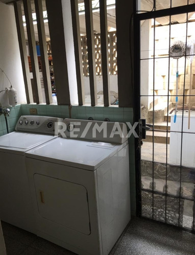 Imagen 26 de 29 de Venta De Casa-quinta En Lomas De Club Hipico Baruta Quinta Las Soto