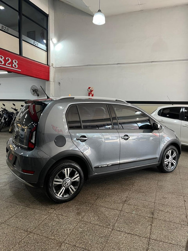 Volkswagen Up! 1.0 Cross Up!