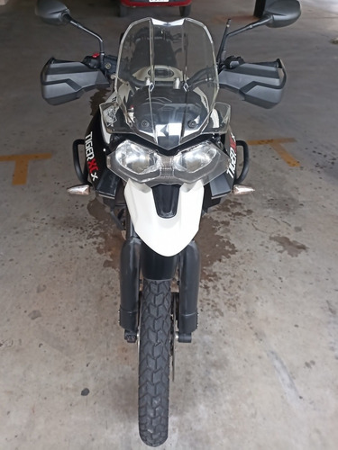 Triumph Tiger 800 Xcx