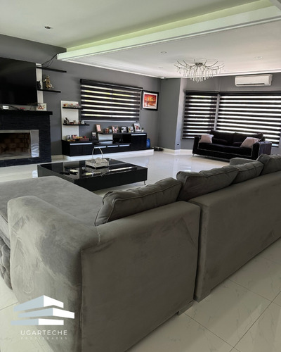 Venta - Casa En El Lauquen Club De Campo, Canning