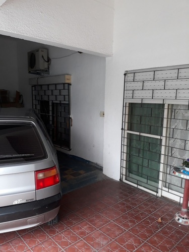 Imagen 2 de 14 de Dos Casas En Un Mismo Padrón, Ideal 2 Familias Zona Cerrito!