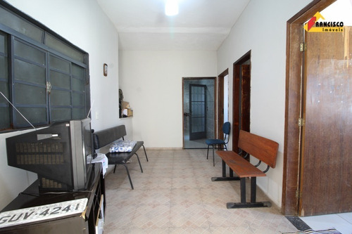 Imagem 3 de 10 de Casa À Venda, 3 Quartos, 3 Vagas, São Luiz - Divinópolis/mg - 28176
