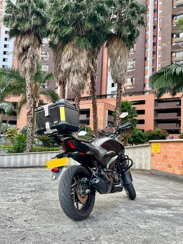Dominar 400