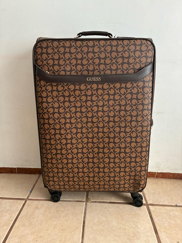 Maleta De Viaje Café Guess Karlin Travel Mod.l8836988-coc Marrón Oscuro Karlin Travel