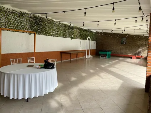 Renta De Jardin De Usos Multiples En Xochitepec, Xochimilco