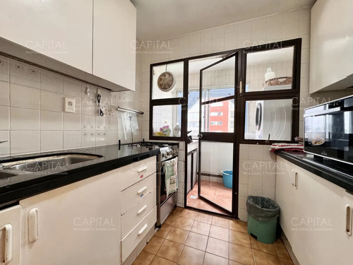 Apartamento De 4 Dormitorios Y Dependencia De Servicio, Península, Punta Del Este.