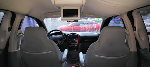 Chrysler Voyager Lx At