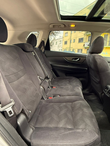 Nissan X-Trail ADVANCE 2 ROW CVT