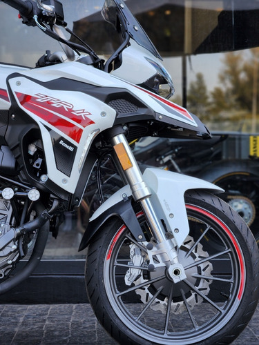 Imagen 3 de 25 de Benelli Trk 251 Abs - Mejor Contado! - Créditos - Jj