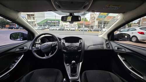 Ford Focus III 1.6 S