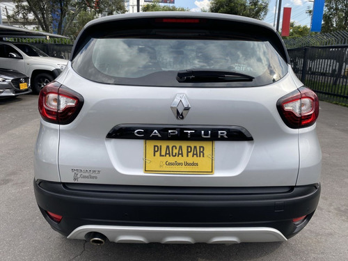 Renault Captur Zen Mt 4x2 2019 2000cc