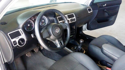 Volkswagen Bora 1.9 Tdi 2010