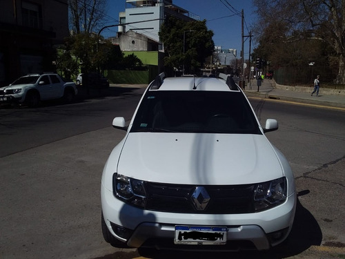 Imagen 5 de 10 de Renault Duster Oroch 2017 2.0 Privilege