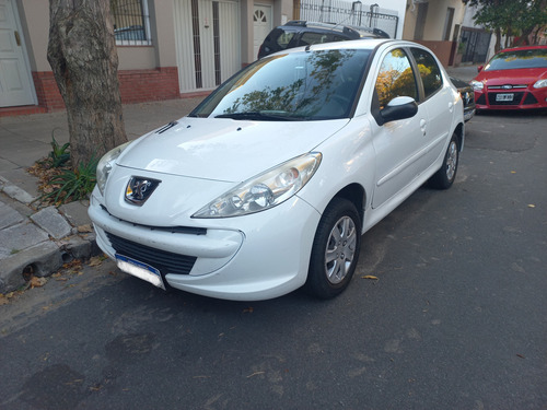 Peugeot 207 1.4 Allure 75cv