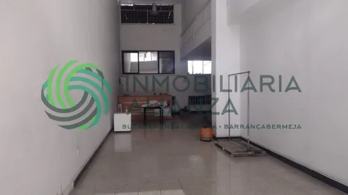 Local En Arriendo En Garcia Rovira. Cod A14136