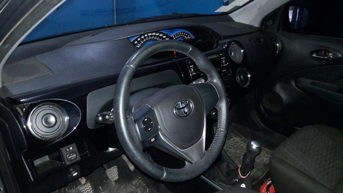 Toyota Etios 1.5 Sedan Xls 2015