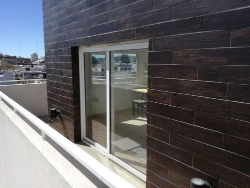 Imagen 5 de 15 de Vendo Excelentes Departamentos De 1 Dormitorio Con Quincho Y Piscina. Belgrano Al 200.