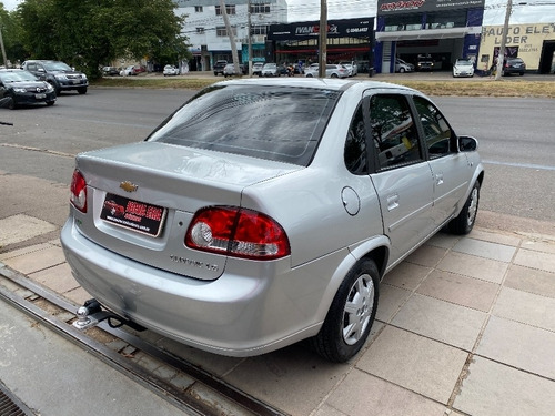 Chevrolet Classic Ls 1.0