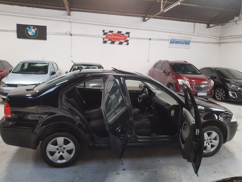 Volkswagen Bora 2.0 Trendline 115cv 2013