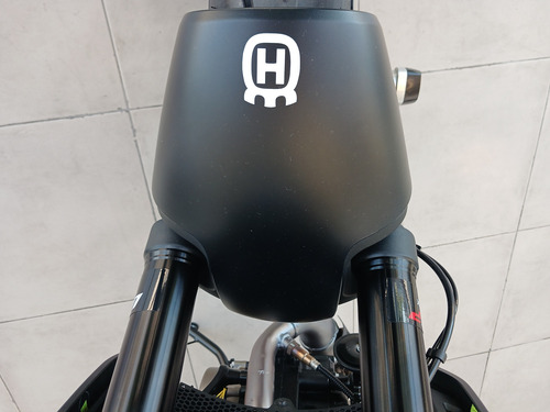 Vitpilen 401 Ng Husqvarna Entrega Inmediata Blanca Contado