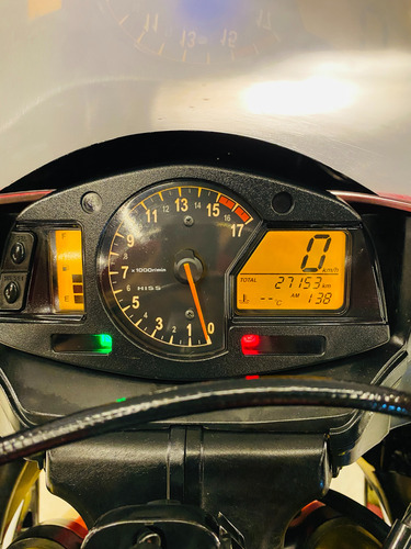 Honda Cbr 600 Rr 2012 Vermelha E Branca