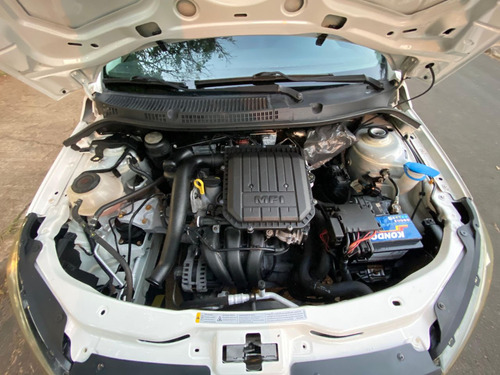 Volkswagen Gol 1.0 Flex 12V 5p