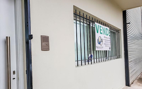 Imagen 4 de 10 de Venta. Galpón De 360 M². Calle Villa Larca