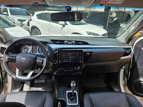 Toyota Hilux 2.4 Diésel 4X4