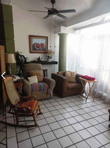 Casa En Fraccionamiento Con Seguridad A 10 Minutos De Cuernavaca