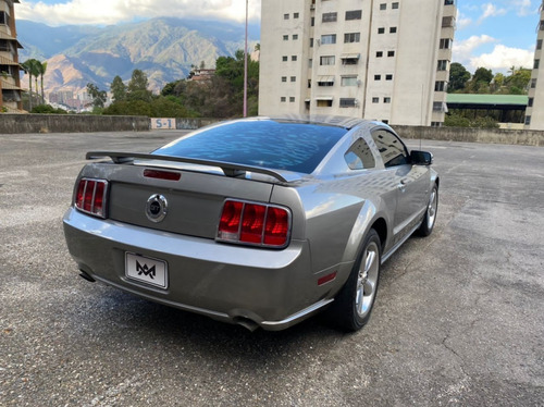 Imagen 5 de 8 de Ford Mustang