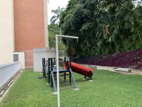 Tg Apartamento En Venta En La Alameda, Con Bello Jardín, Increíble Vista 25-16478 Ys