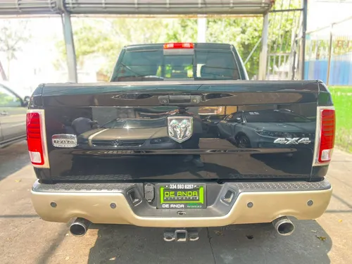 Dodge Ram 2500 5.7 Laramie Longhorn Crew Cab 4x4