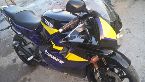 Imagen 1 de 10 de Honda Cbr F2 Muy Buena Motor Nuevos