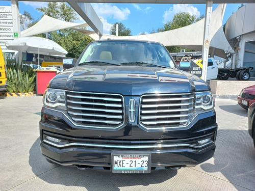 Imagen 3 de 15 de Lincoln Navigator Reserve 2016