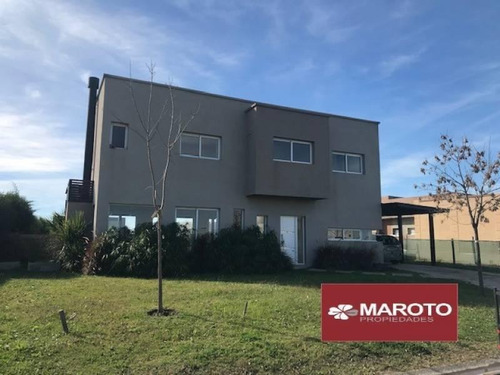 Imagen 1 de 14 de Casa En Venta Y Alquiler En El Cantón Maroto Propiedades