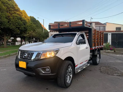 Nissan Frontier 2.5l Automática Gasolina