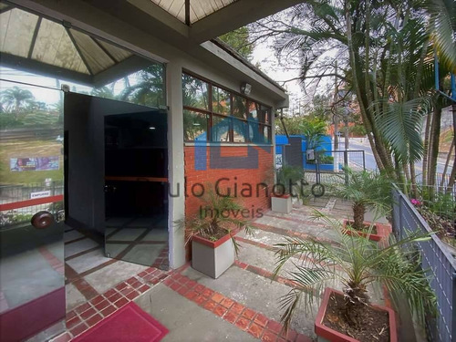 Imagem 6 de 15 de Granja Viana - Casa Comercial - 3 Pisos E 17 Vagas! - 841