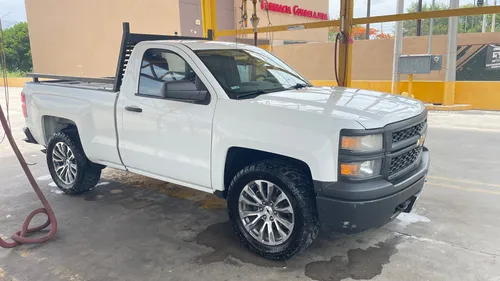 Chevrolet Silverado 4.3 1500 Cab Reg V6/ Aa At