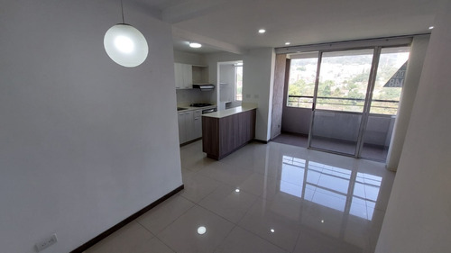 Apartamento Para Arriendo En La Estrella Ac-63560