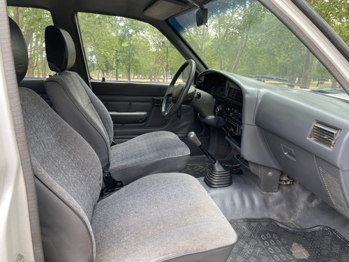 Toyota Hilux 3.0 D/cab 4x2 D Dx