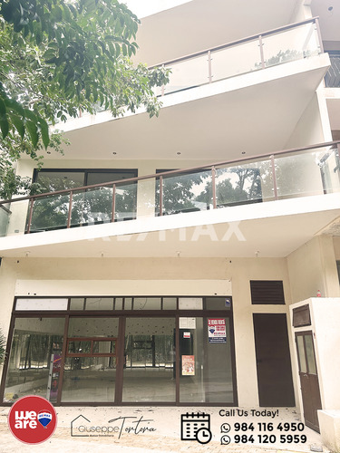 Renta Aldea Zama Local En Renta 80m2