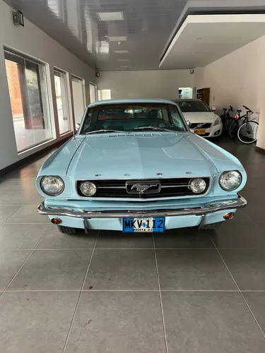 Ford Mustang 289 V8 Modelo 1966, Automático . Restaurado