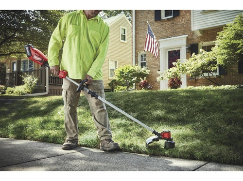 Imagen 6 de 10 de Bordeadora 2828-20 Brushless 18v Milwaukee P/tanza Ø35-40cm