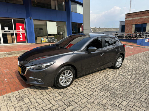 Mazda 3 2.0 Sport Touring